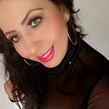 Yasenia — OnlyFans